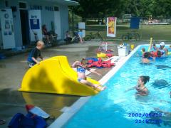 Saturday June 22, 2002 22:57 - swimming lessons in caladonia 010.jpg